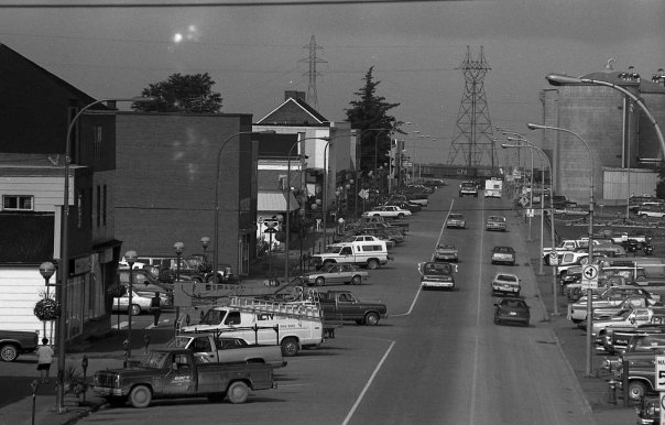 Arial view of William St., looking west